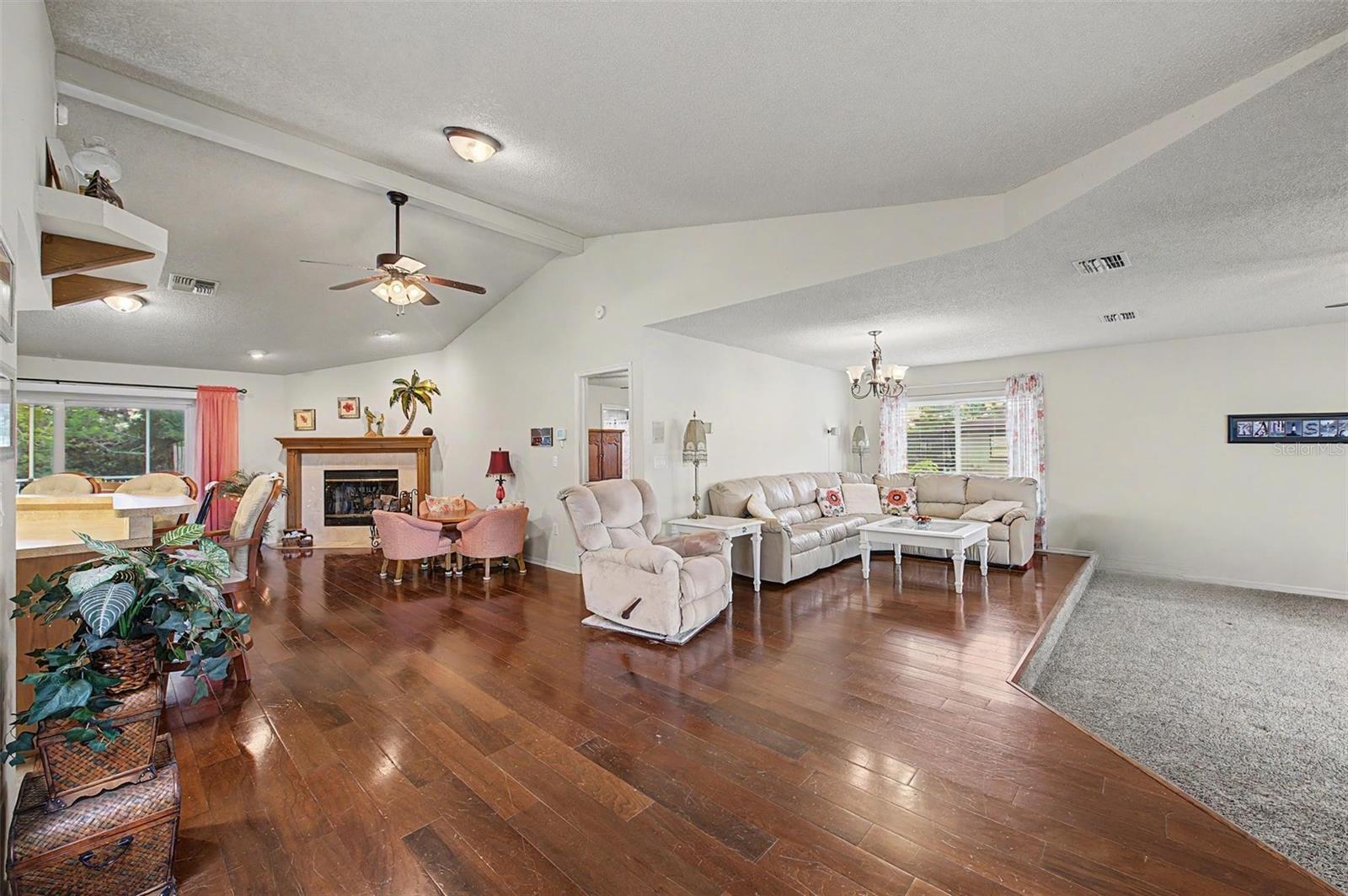 SPRING HILL - Residential