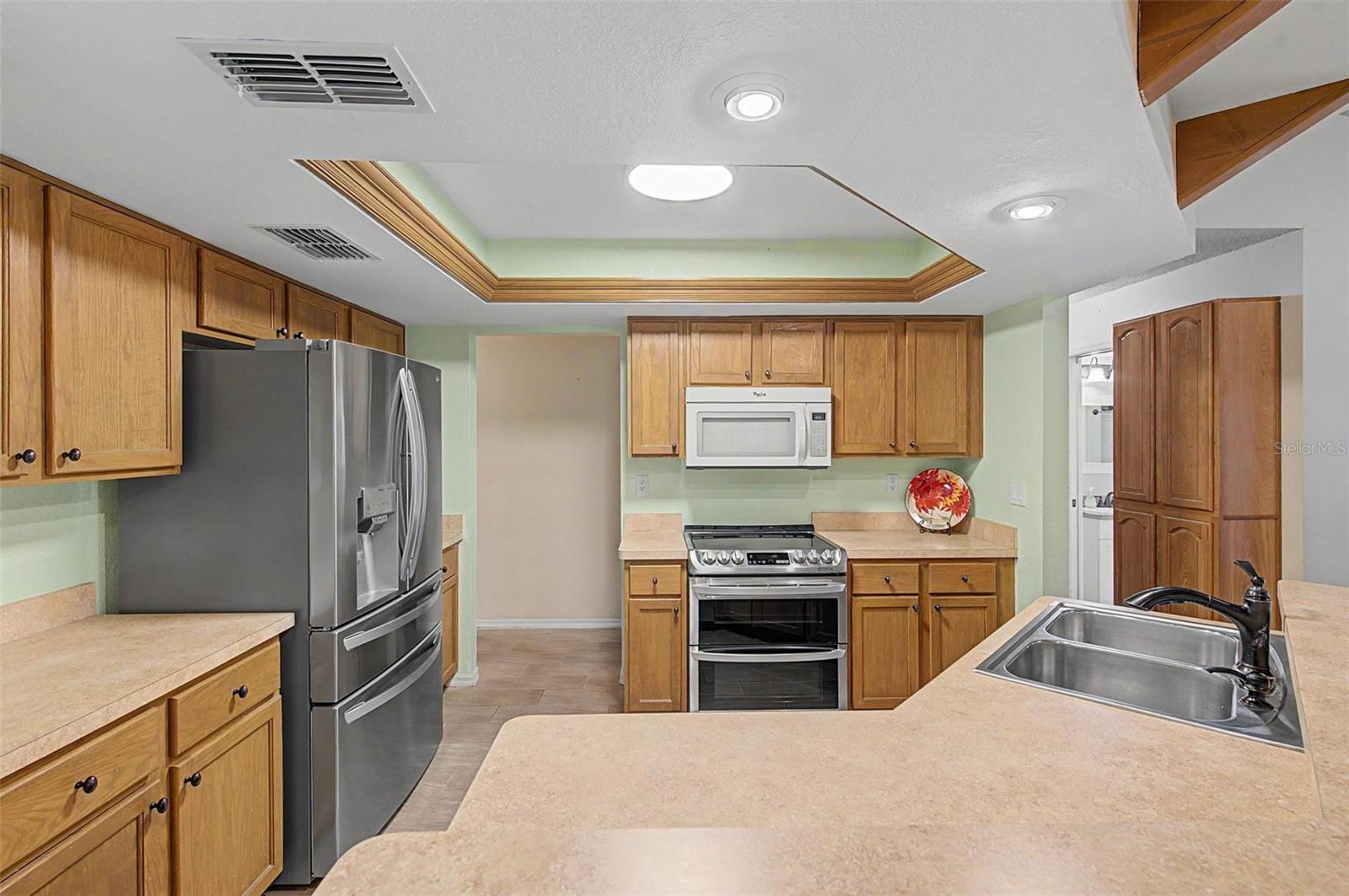 SPRING HILL - Residential