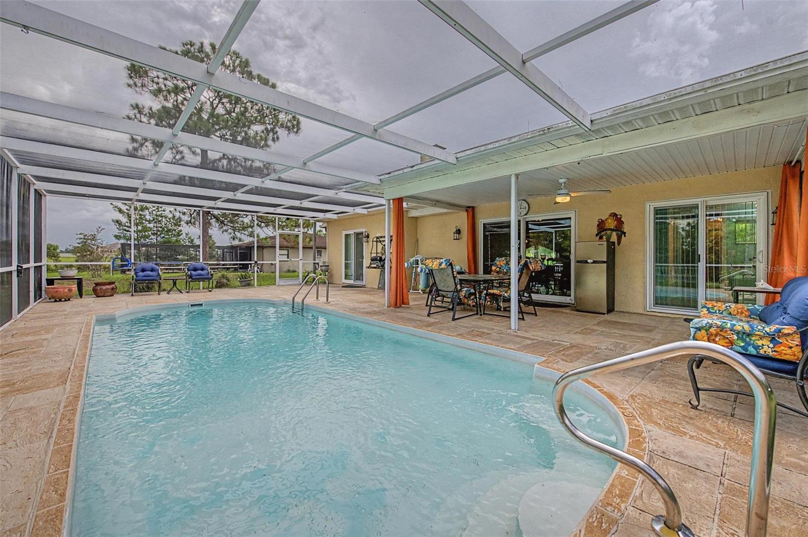 SPRING HILL - Residential