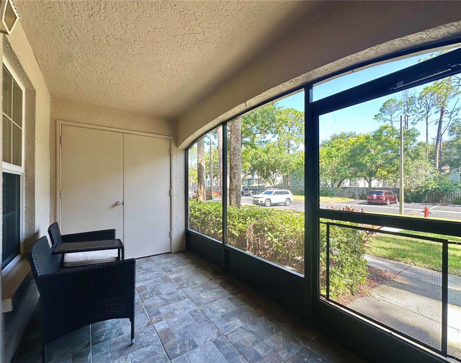BONAVENTURE CONDO - Residential