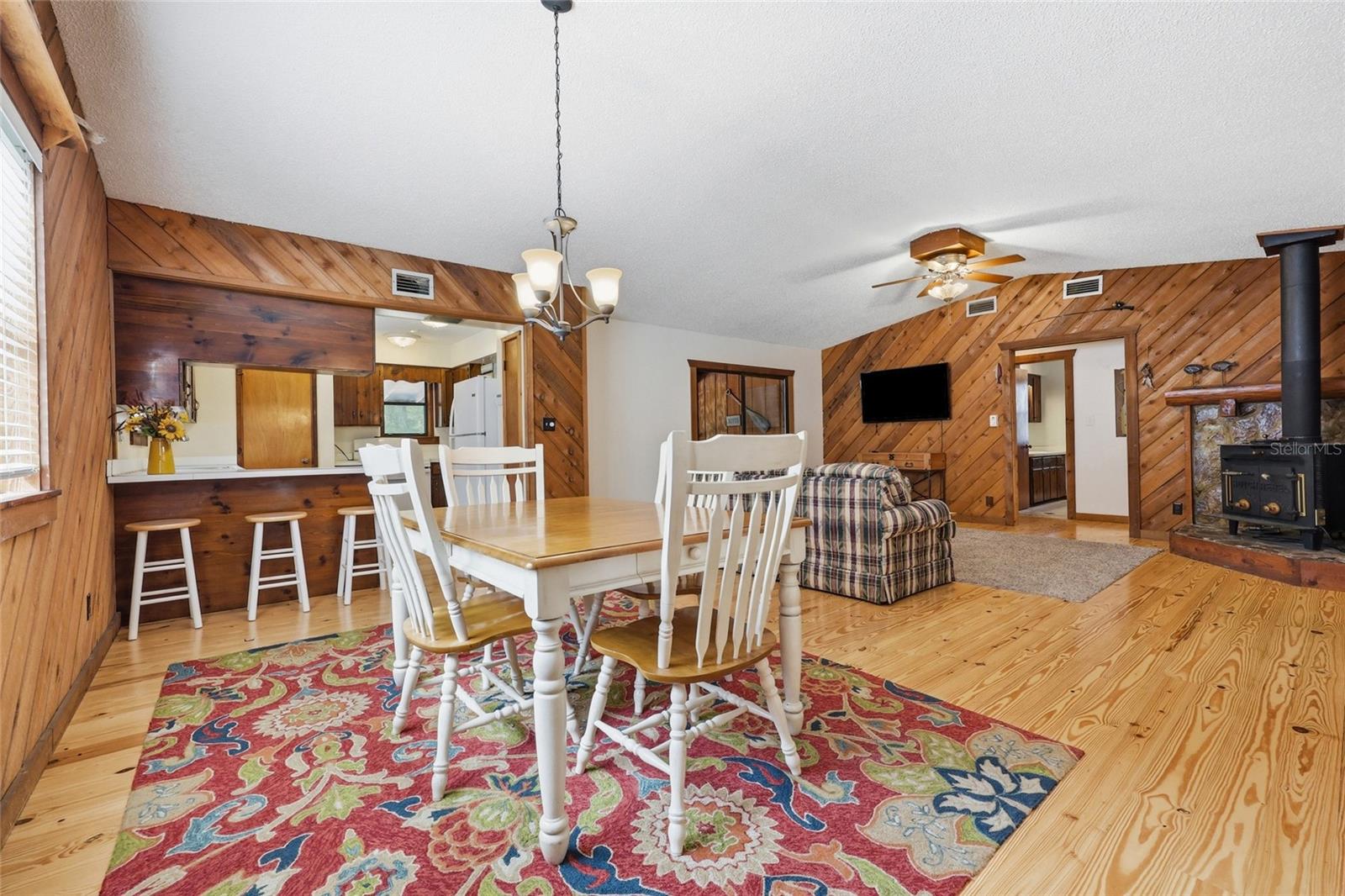 THREE RIVERS ESTATES - Residential