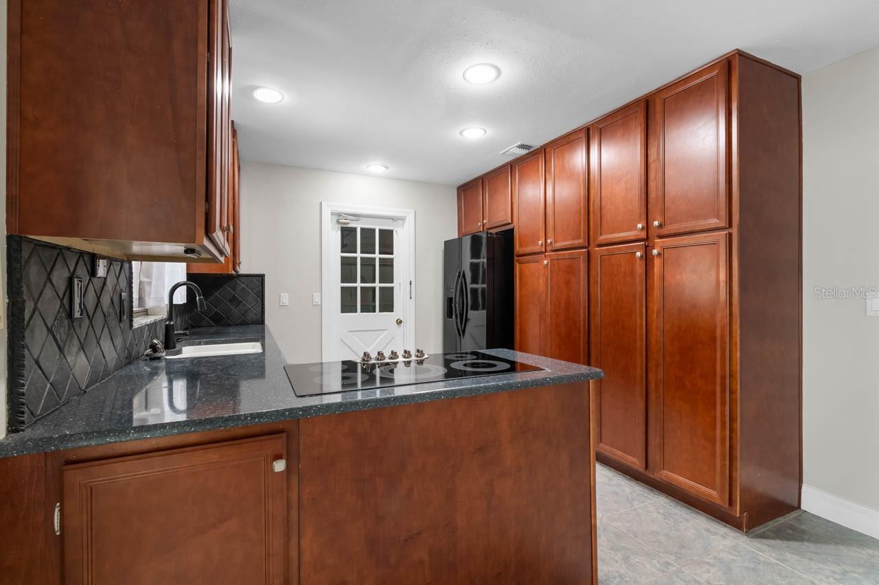 RIO HERMOSO UNIT 1 - Residential