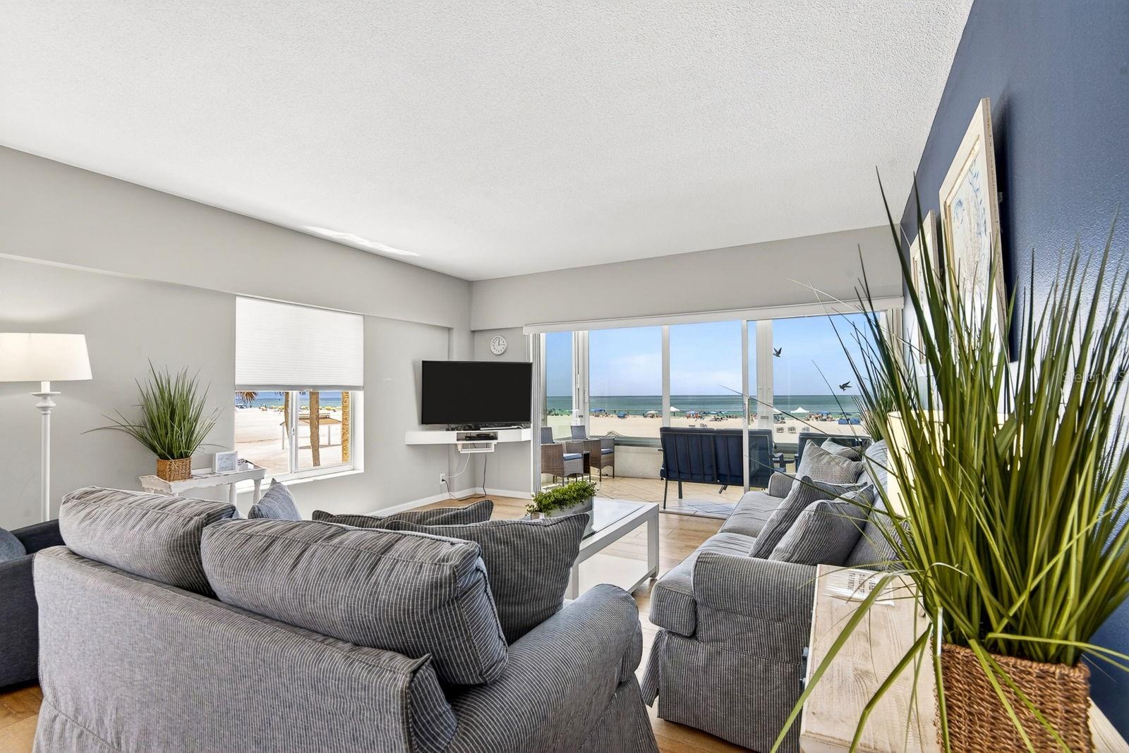 ISLAND HOUSE - Residential