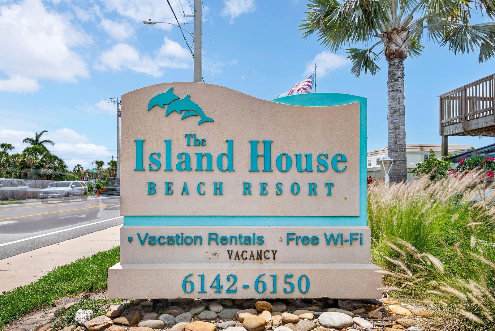 ISLAND HOUSE - Residential