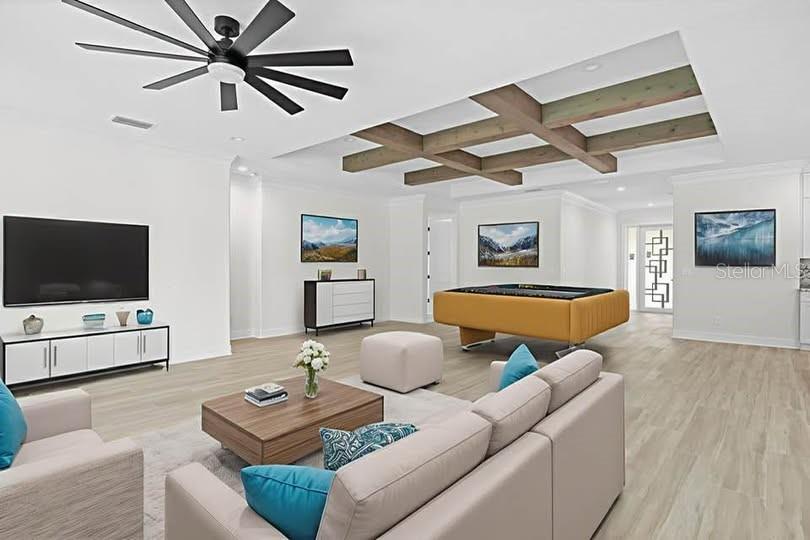 ROYAL HIGHLANDS - Residential