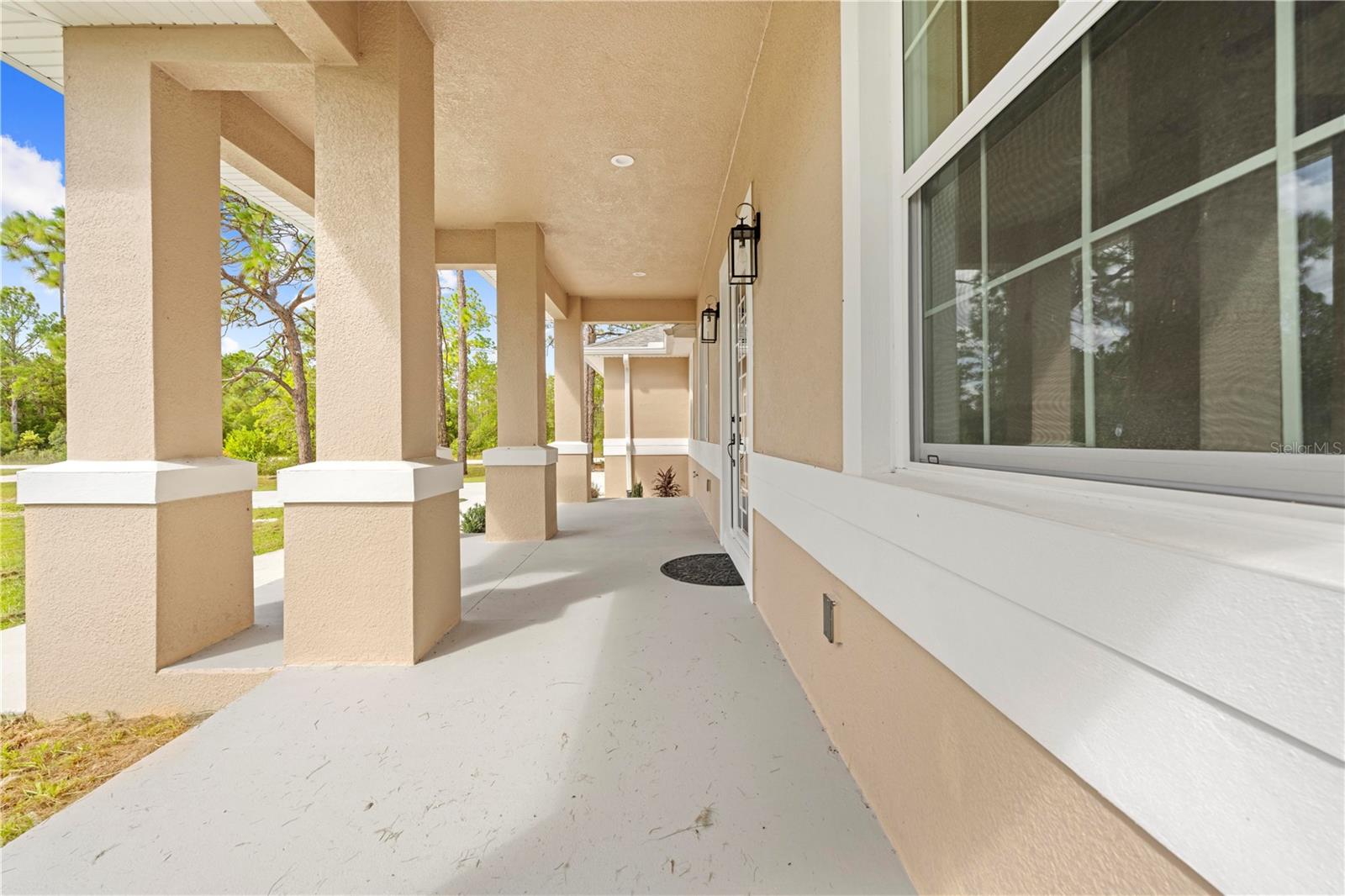 ROYAL HIGHLANDS - Residential