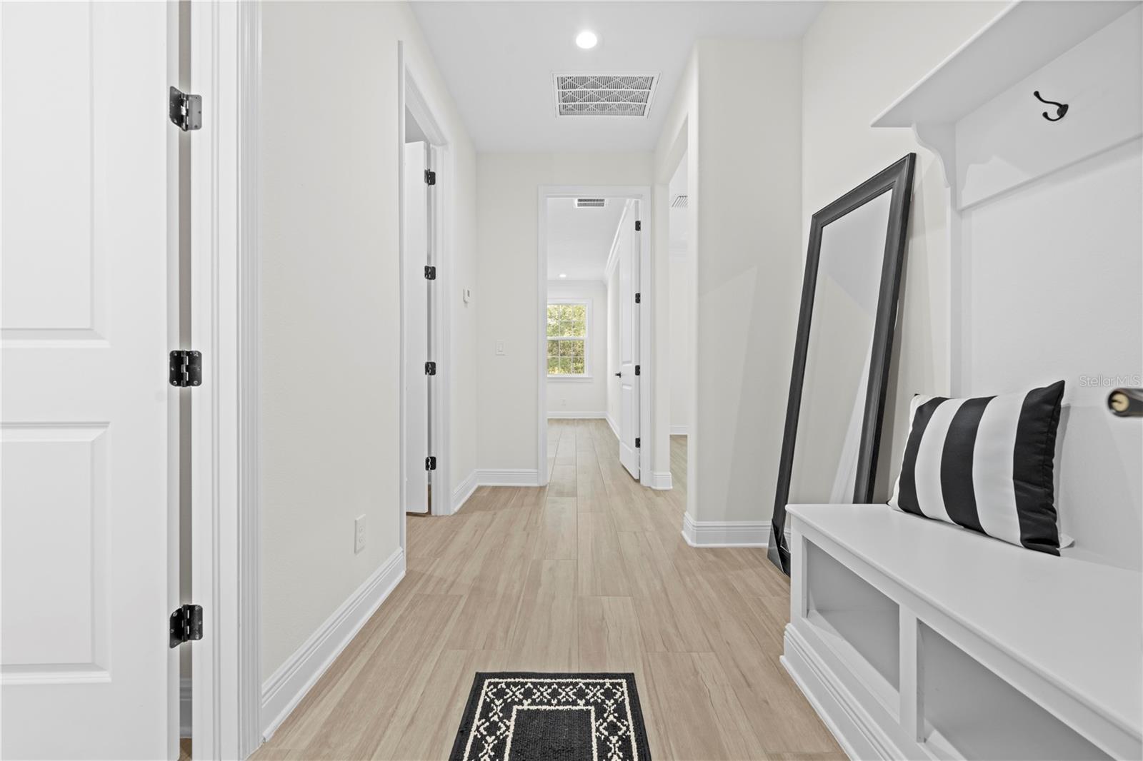 ROYAL HIGHLANDS - Residential