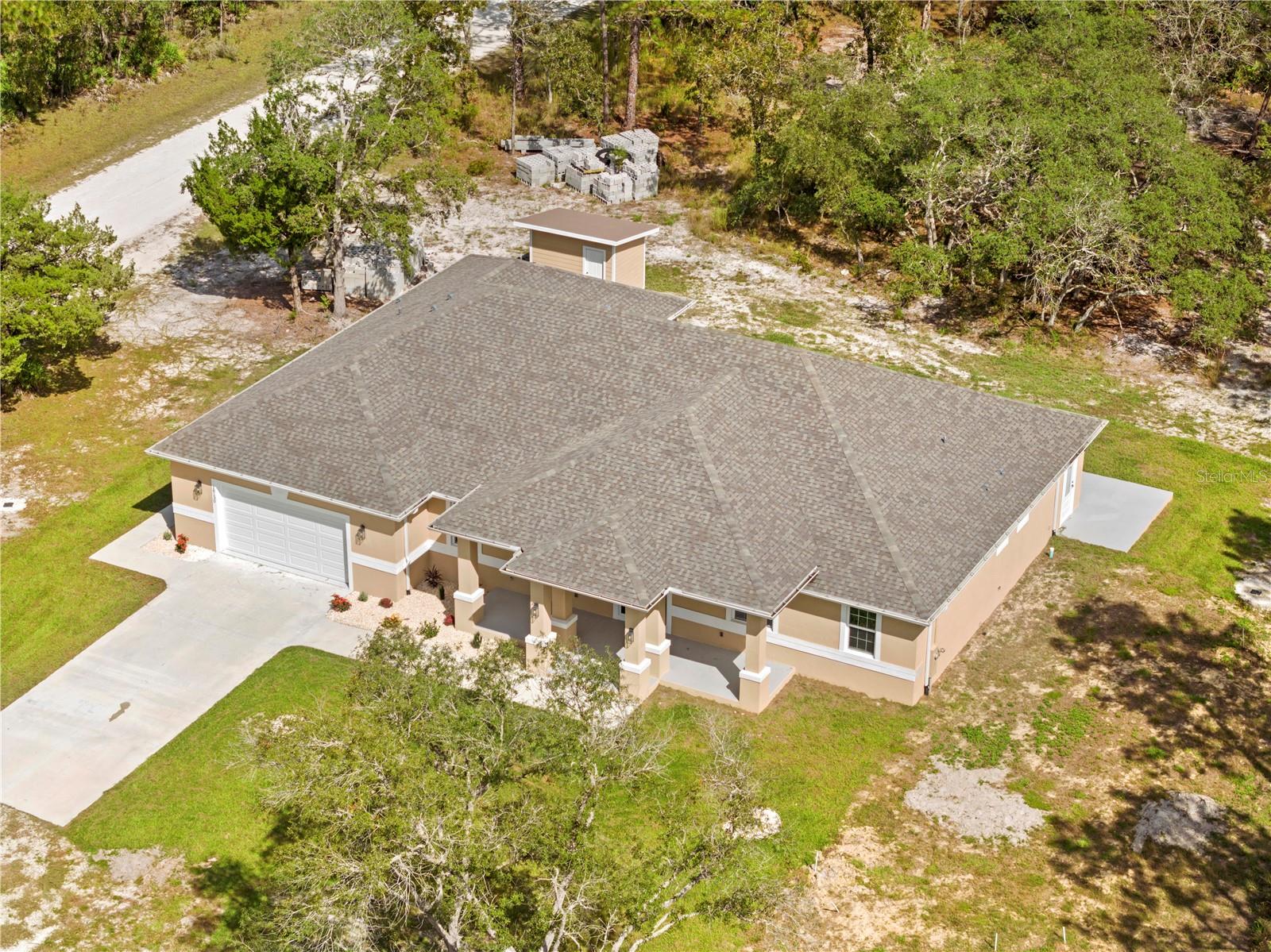 ROYAL HIGHLANDS - Residential