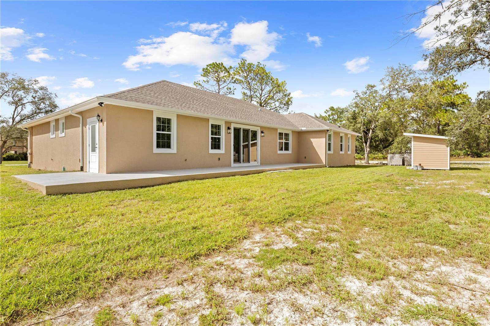 ROYAL HIGHLANDS - Residential