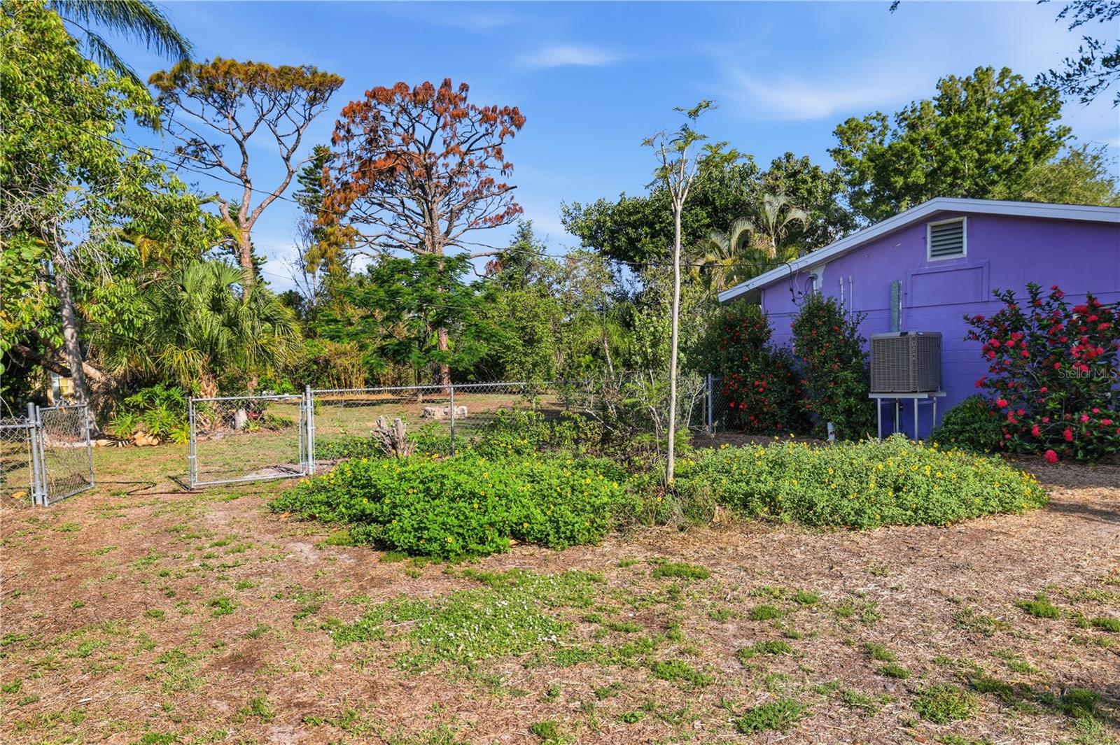 ENGLEWOOD GARDENS - Residential