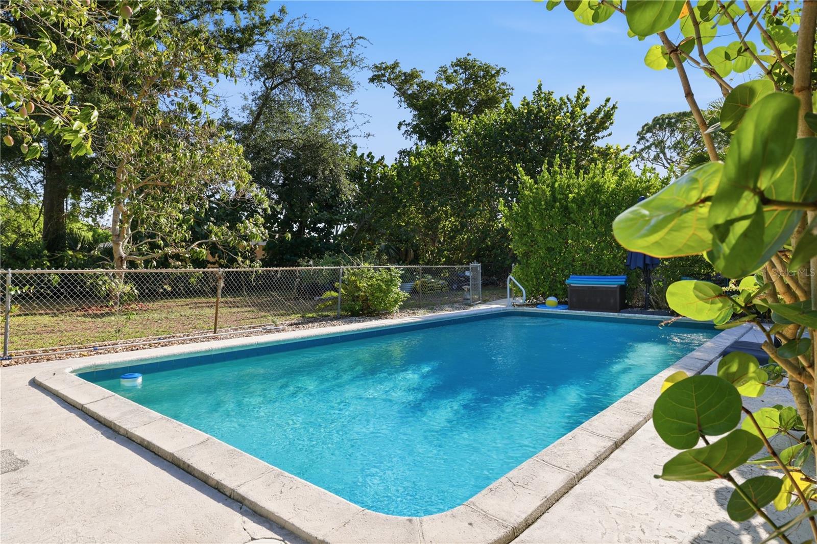 ENGLEWOOD GARDENS - Residential