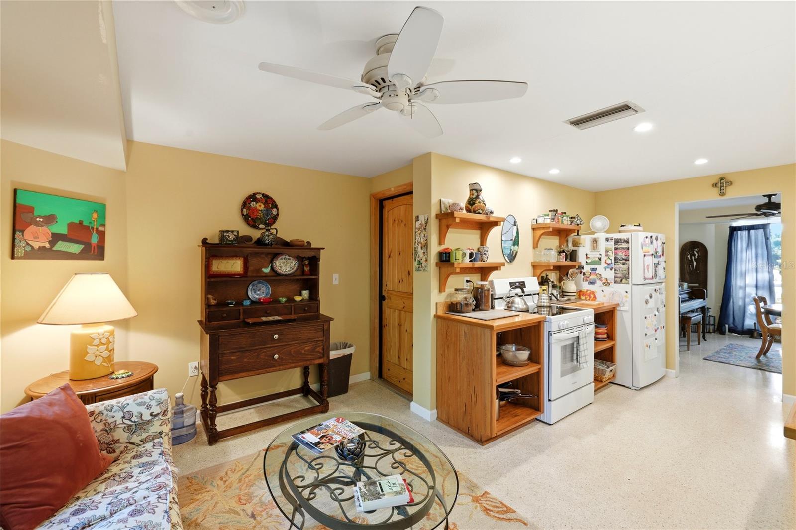 ENGLEWOOD GARDENS - Residential