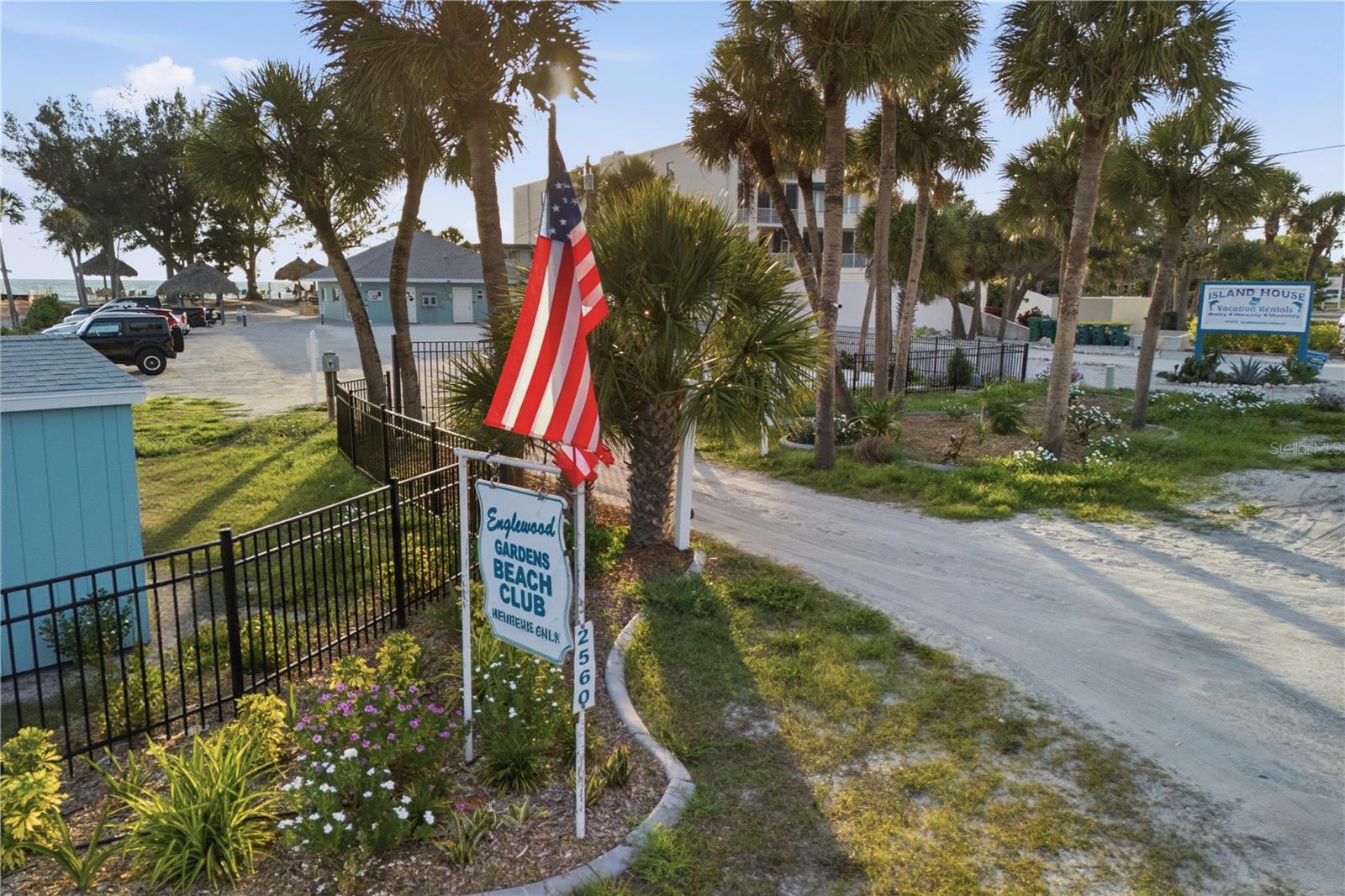 ENGLEWOOD GARDENS - Residential