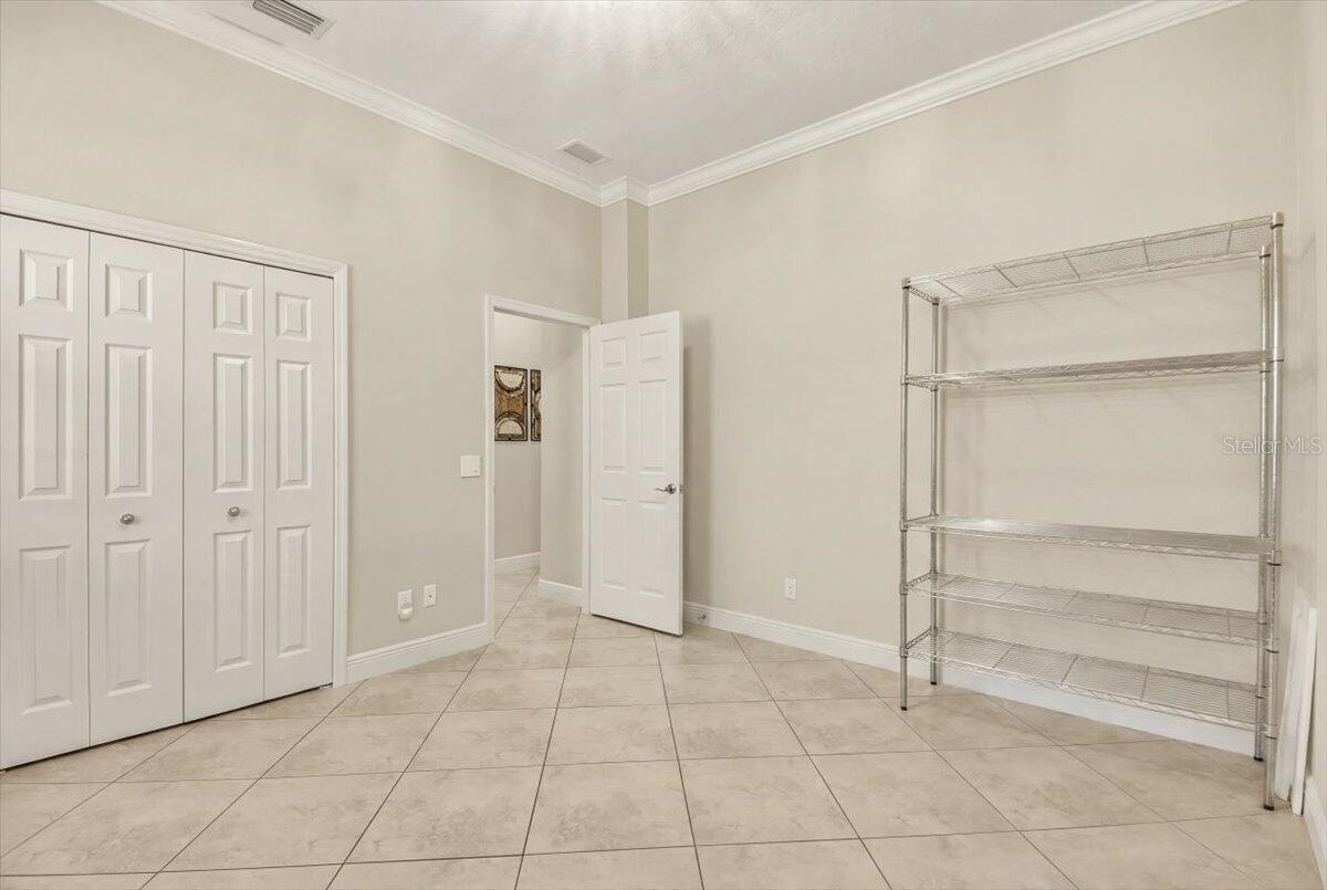 ENCLAVE AT COUNTRY MEADOWS - Residential