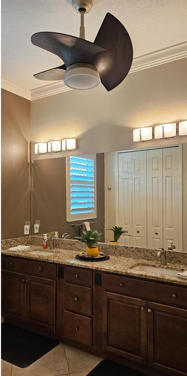ENCLAVE AT COUNTRY MEADOWS - Residential
