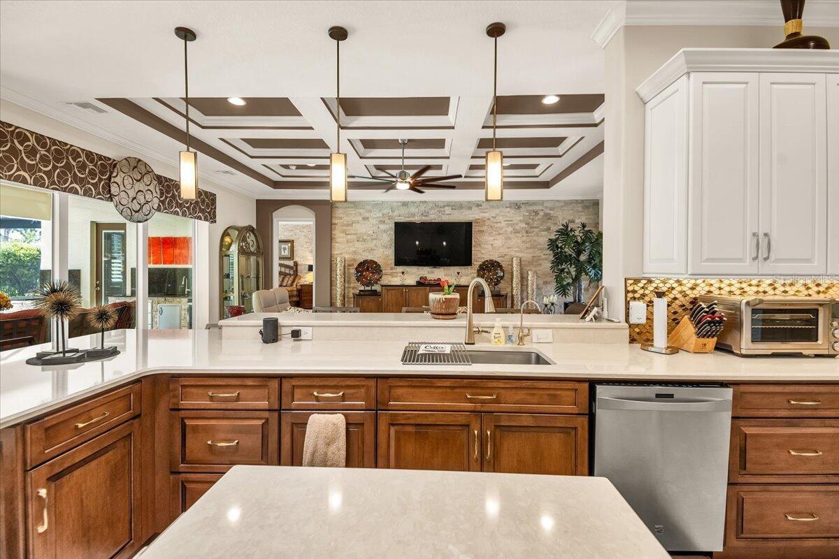 ENCLAVE AT COUNTRY MEADOWS - Residential