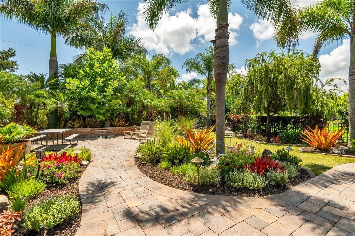 ENCLAVE AT COUNTRY MEADOWS - Residential