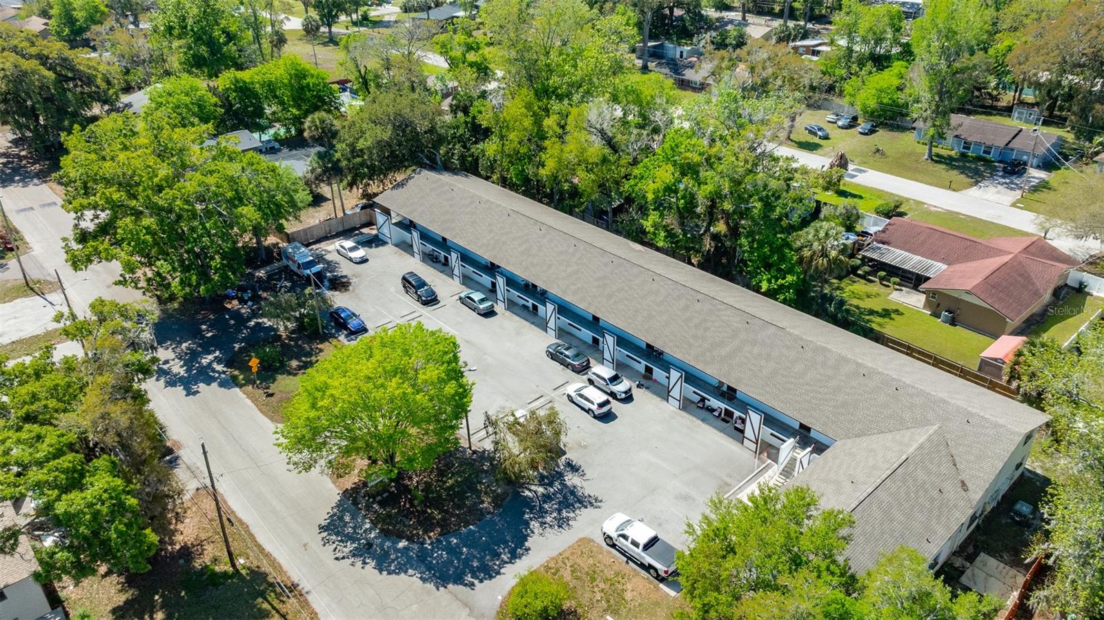 Welcome to Kennedy Garden Apartments, a 20-unit apartment building in Daytona Beach, FL. This meticulously maintained building offers a lucrative investment with strong rental potential and a desirable unit mix. Each of the 20 units features two bedrooms and one bathroom, offering approximately 900 square feet of living space. The roof of the building was replaced in 2019, ensuring structural integrity and providing peace of mind for both residents and property owners.

There is an on-site leasing office that streamlines tenant interactions, leasing processes, and property management, enhancing the building's operational efficiency. Tenants are responsible for their electricity bills, while the landlord covers water and sewer expenses. With a fully occupied building and competitive rental rates, this property offers a consistent and reliable income stream for investors.