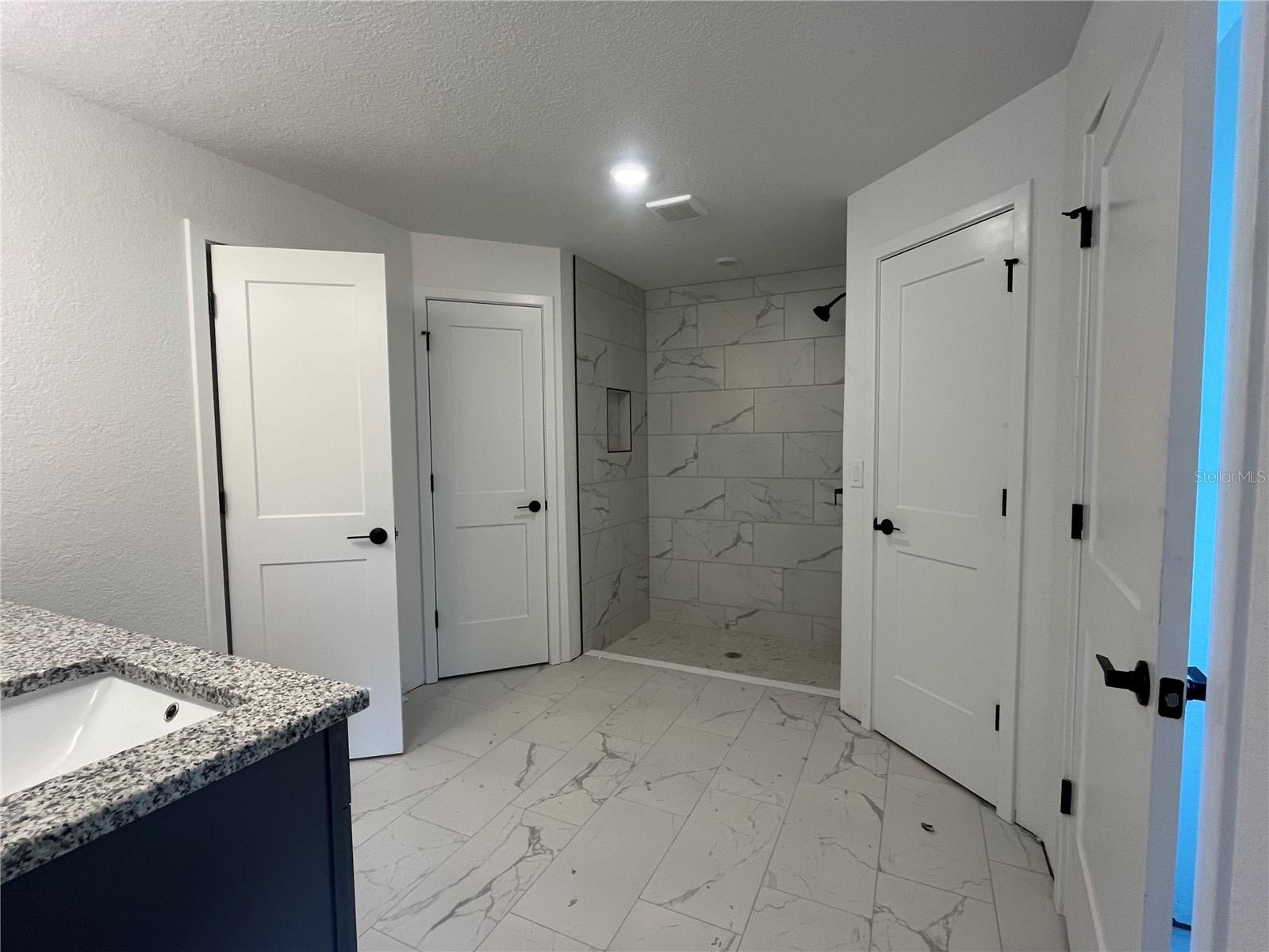 SILVER SPRINGS SHORES UNIT 21 - Residential