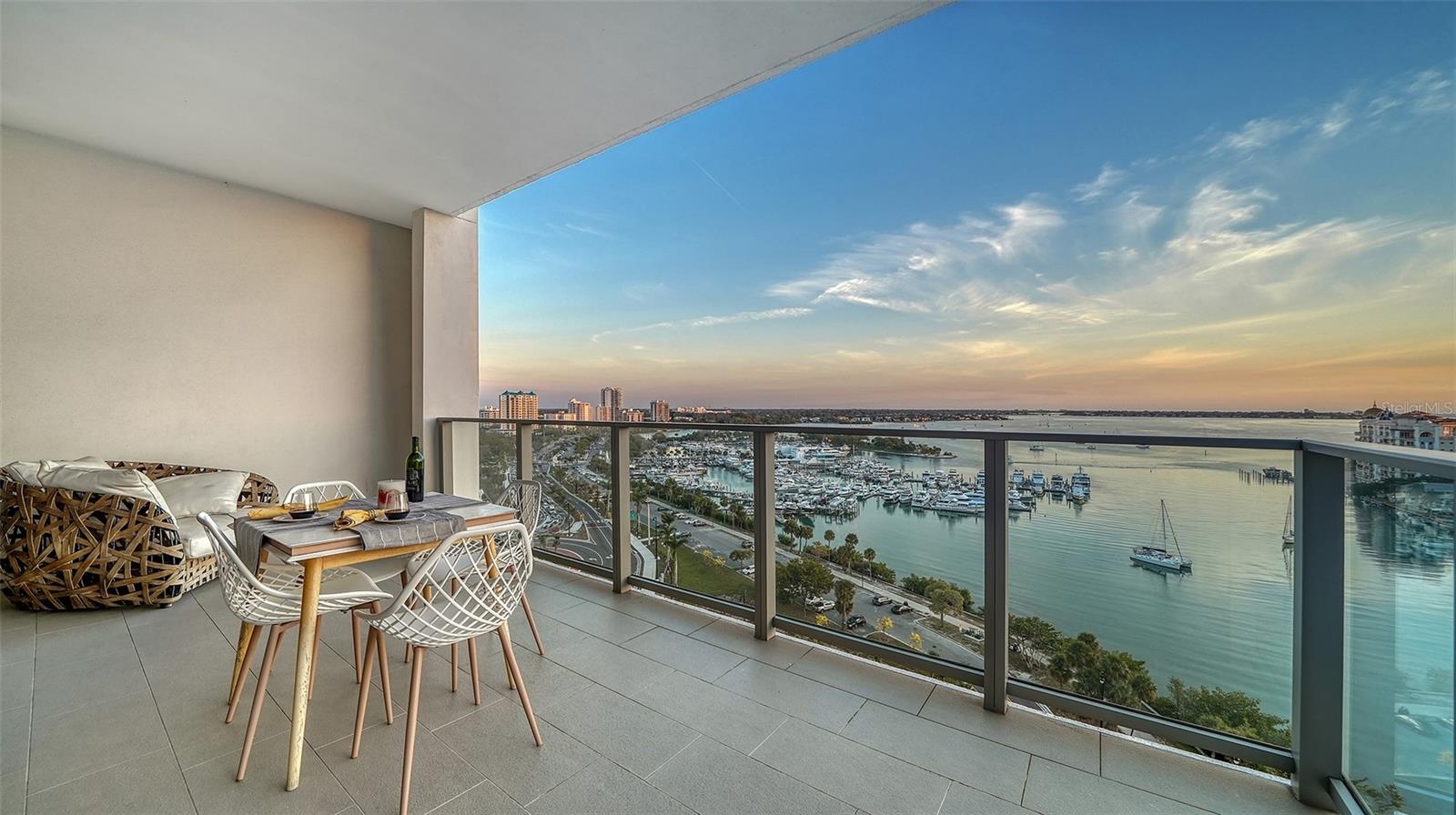 VUE SARASOTA BAY - Residential