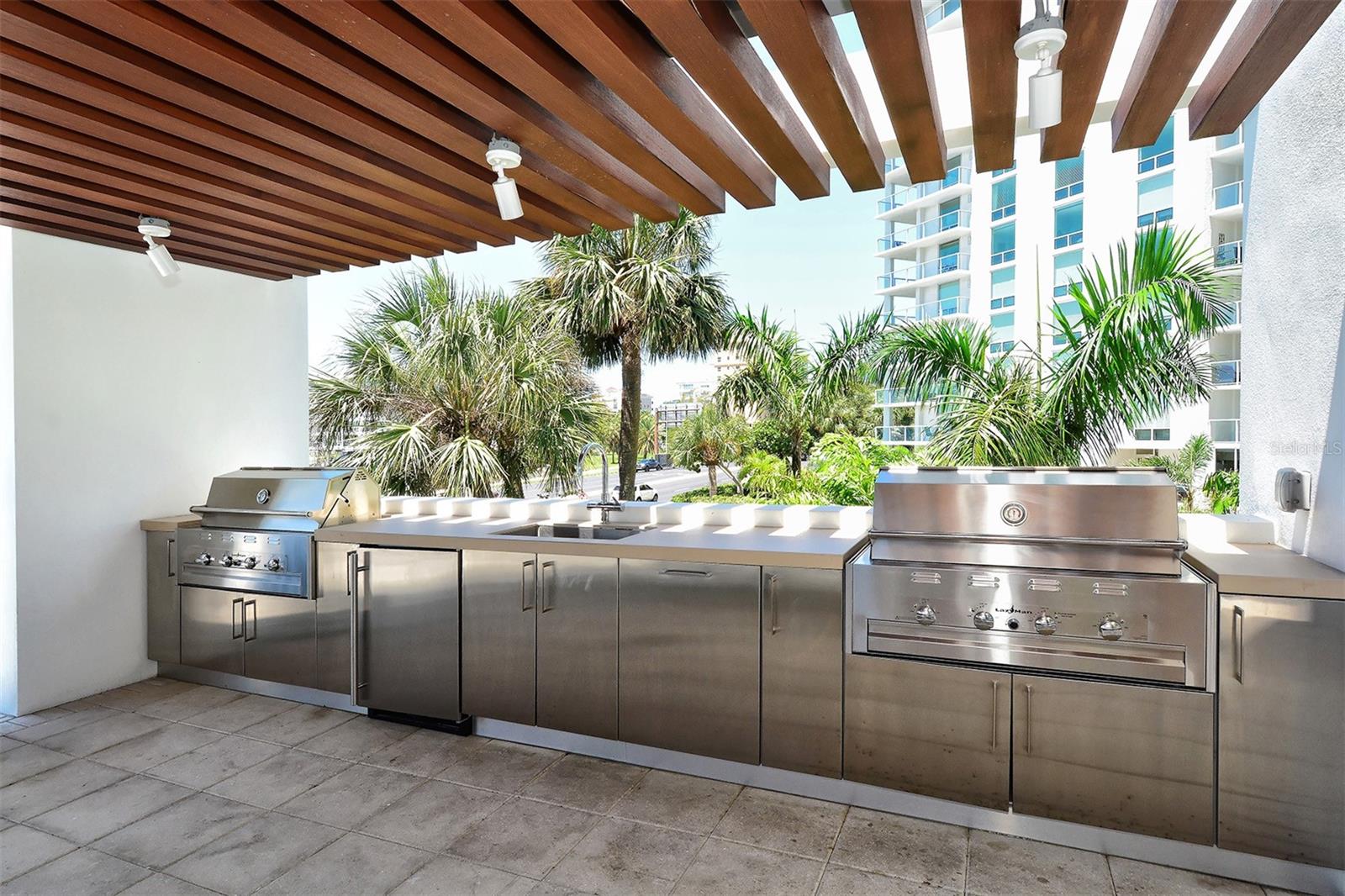 VUE SARASOTA BAY - Residential