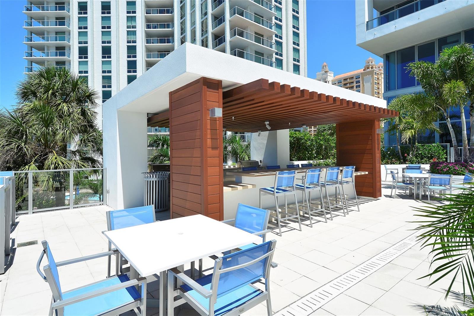 VUE SARASOTA BAY - Residential