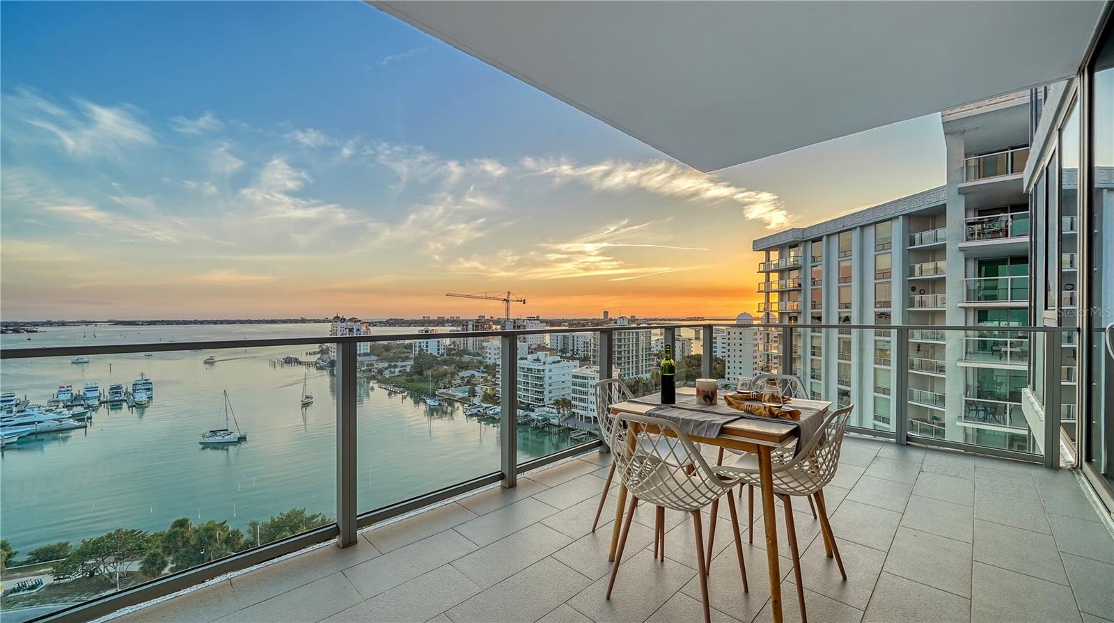 VUE SARASOTA BAY - Residential