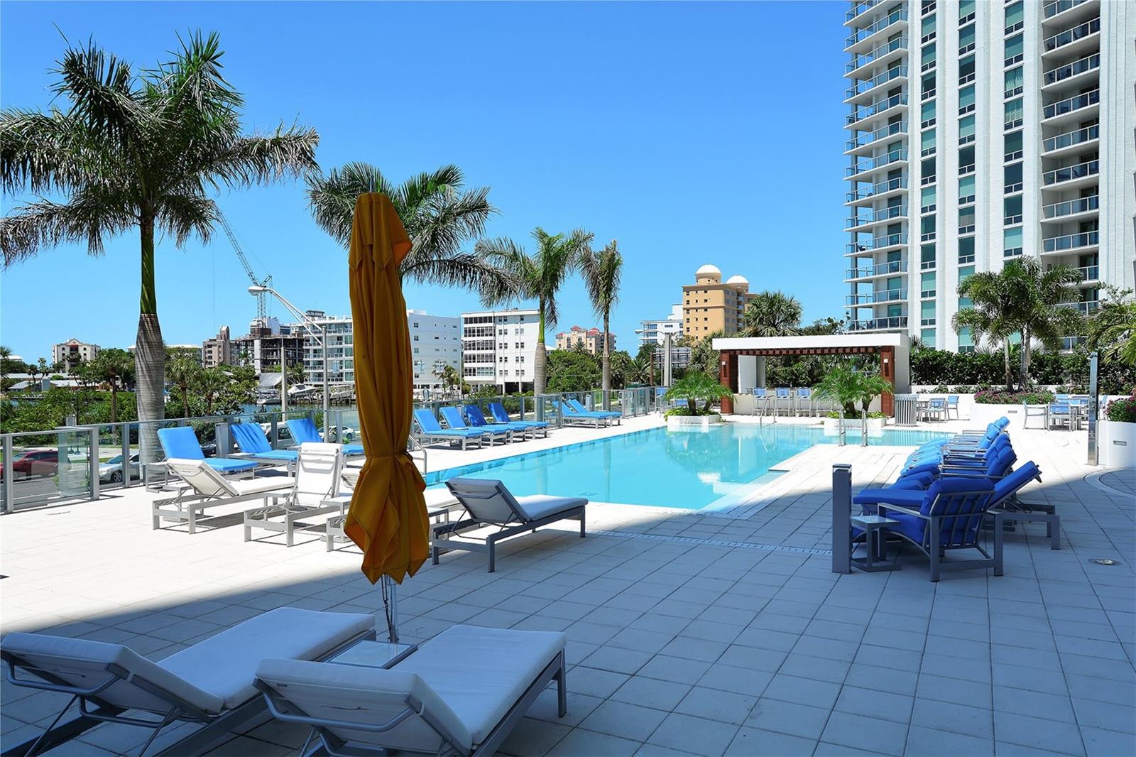 VUE SARASOTA BAY - Residential