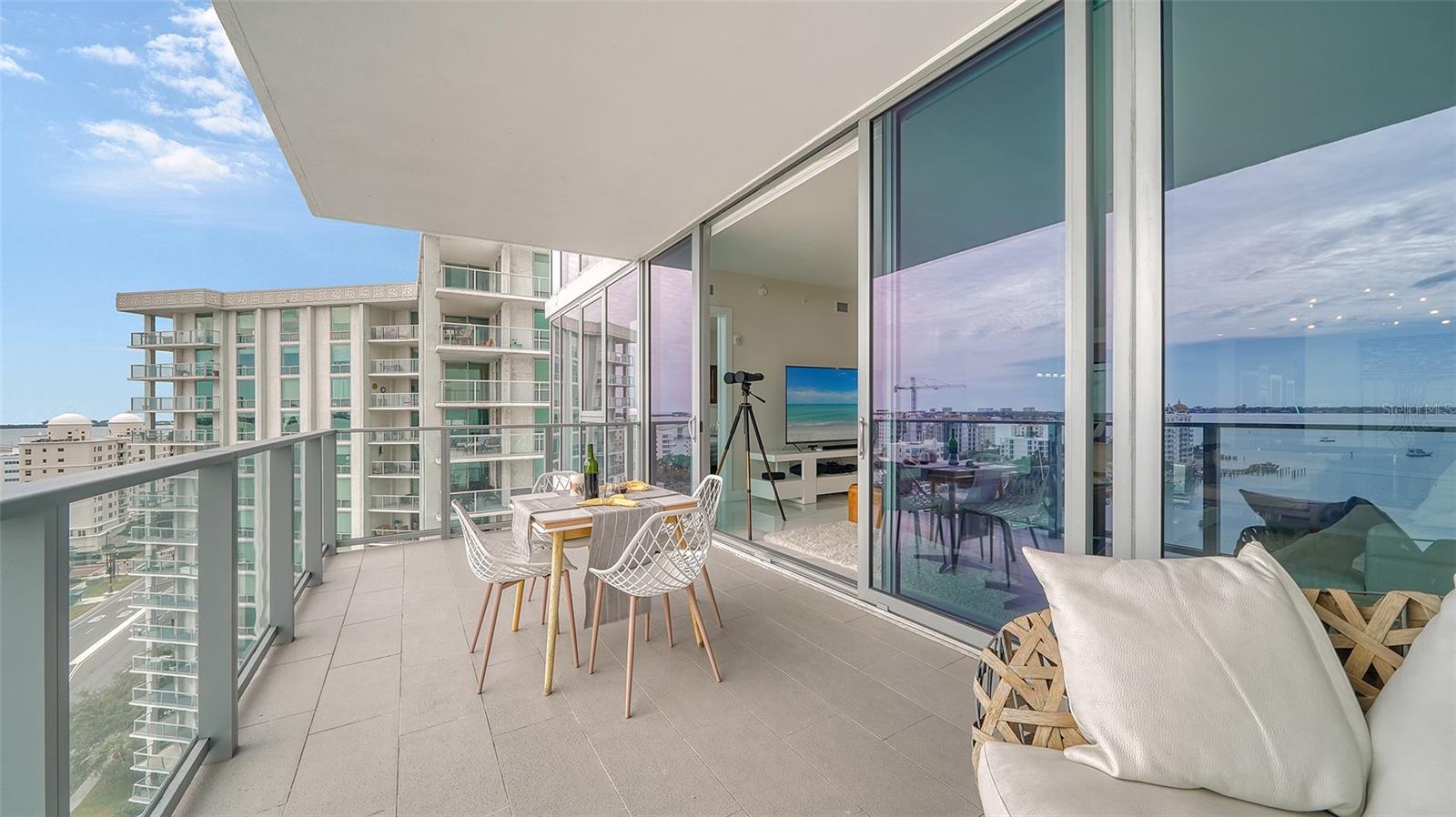 VUE SARASOTA BAY - Residential