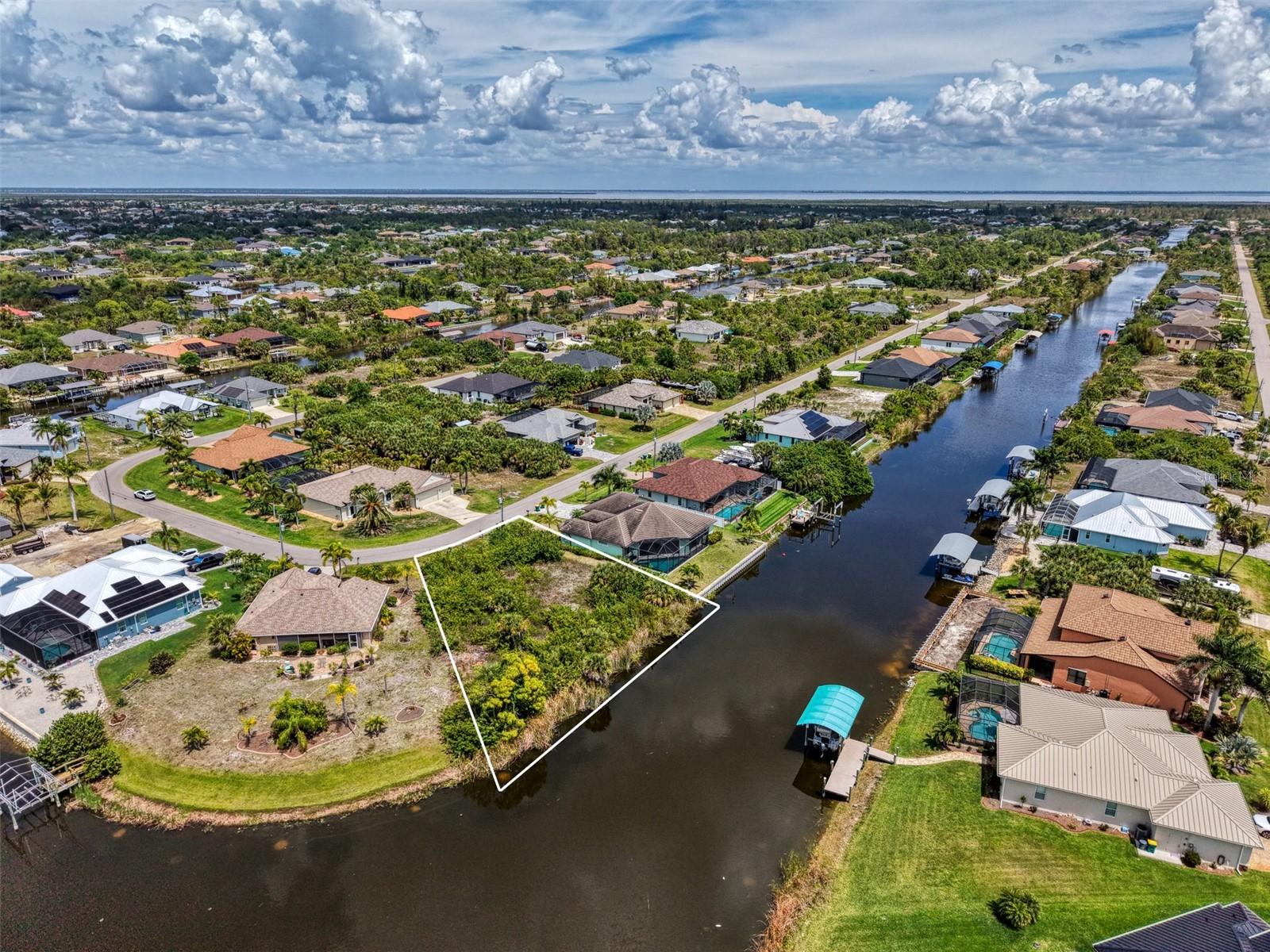 PORT CHARLOTTE SEC 082 - Land