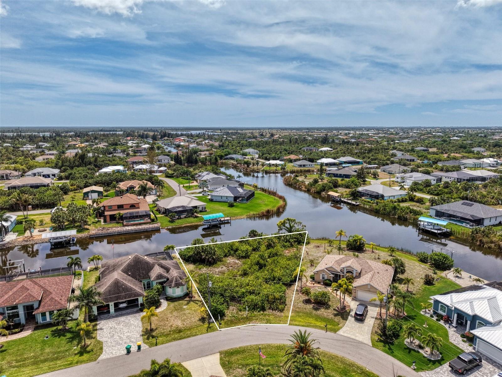 PORT CHARLOTTE SEC 082 - Land