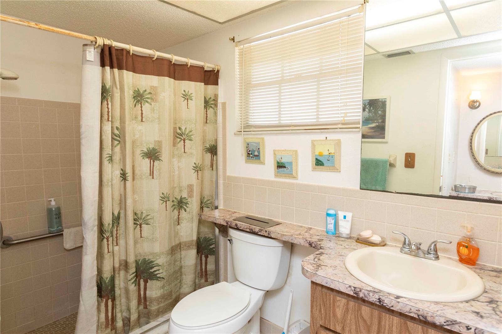 BEACON WOODS VILLAGE - Residential