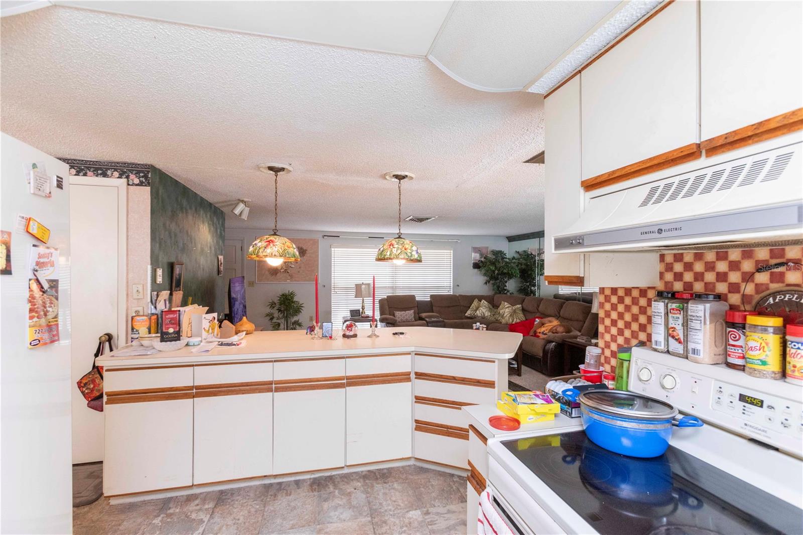 BEACON WOODS VILLAGE - Residential