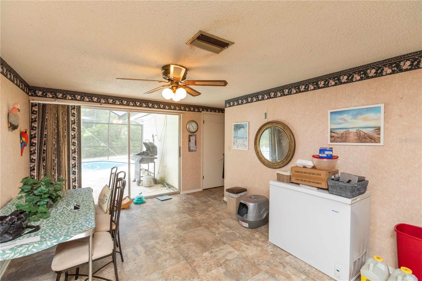 BEACON WOODS VILLAGE - Residential