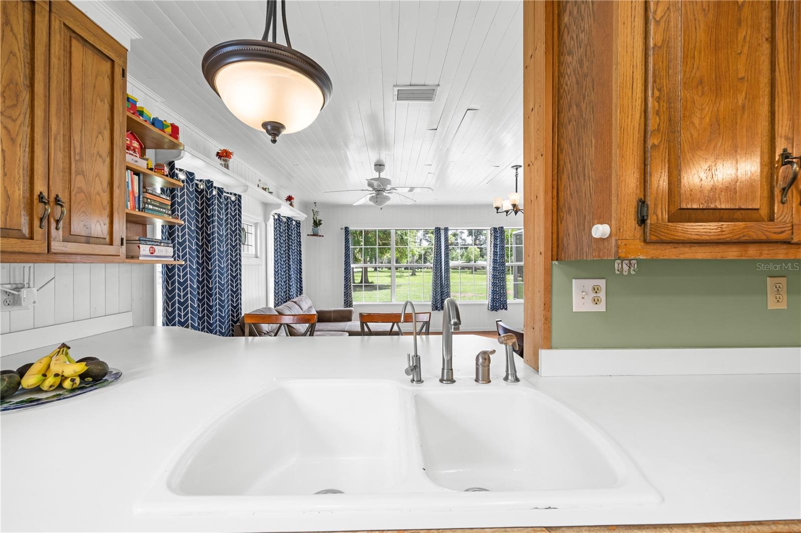TOWN/WELLBORN - Residential