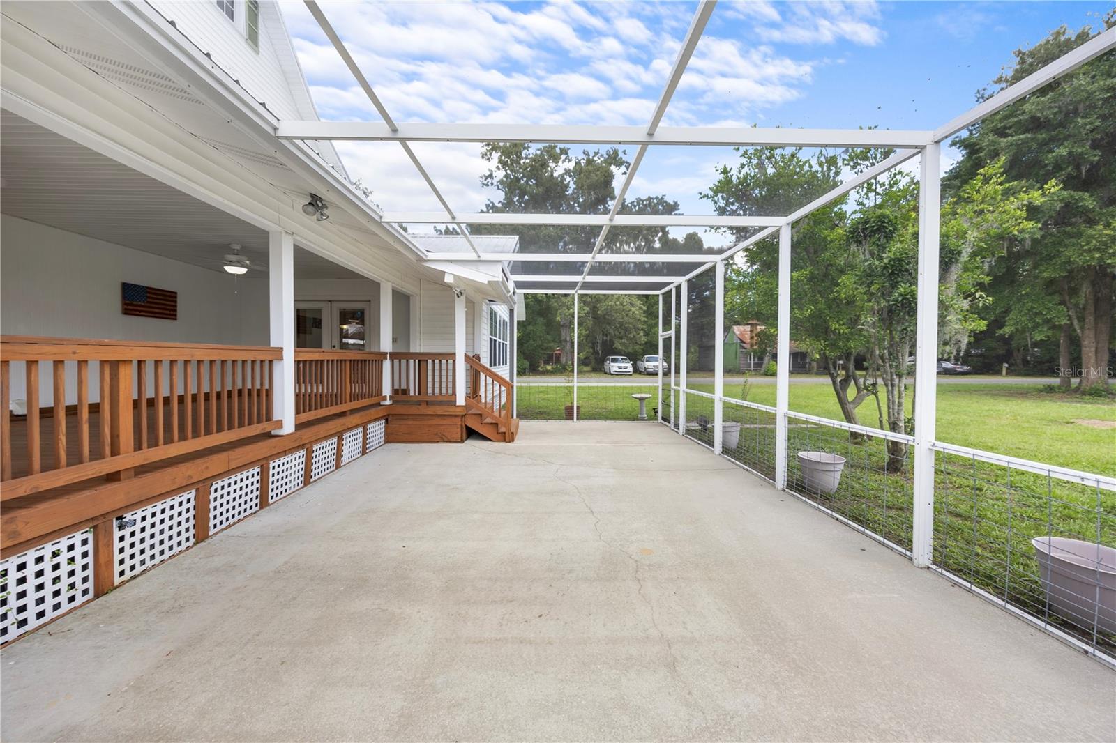 TOWN/WELLBORN - Residential