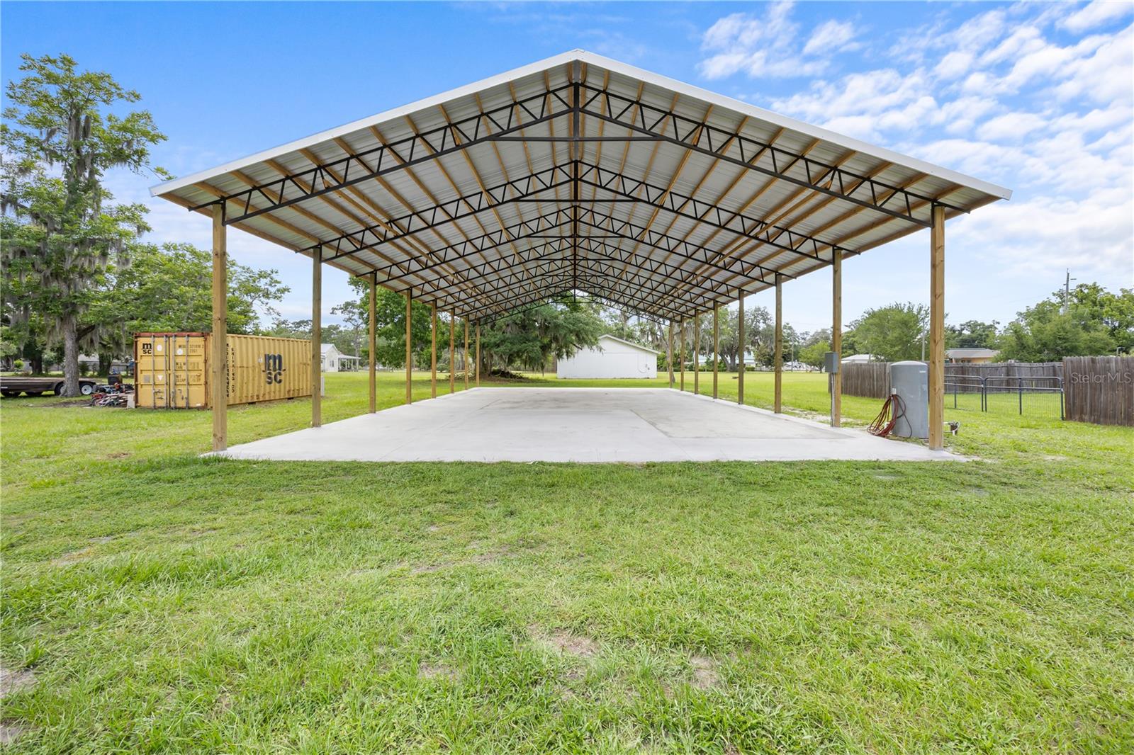 TOWN/WELLBORN - Residential