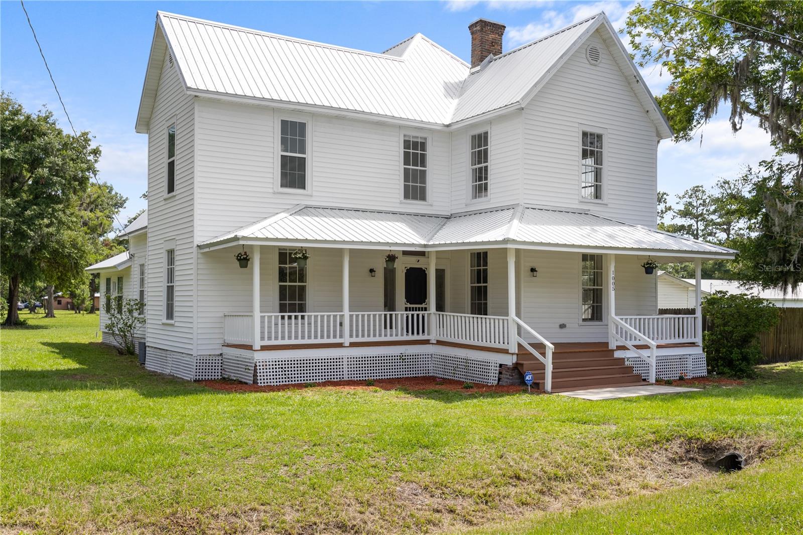 TOWN/WELLBORN - Residential