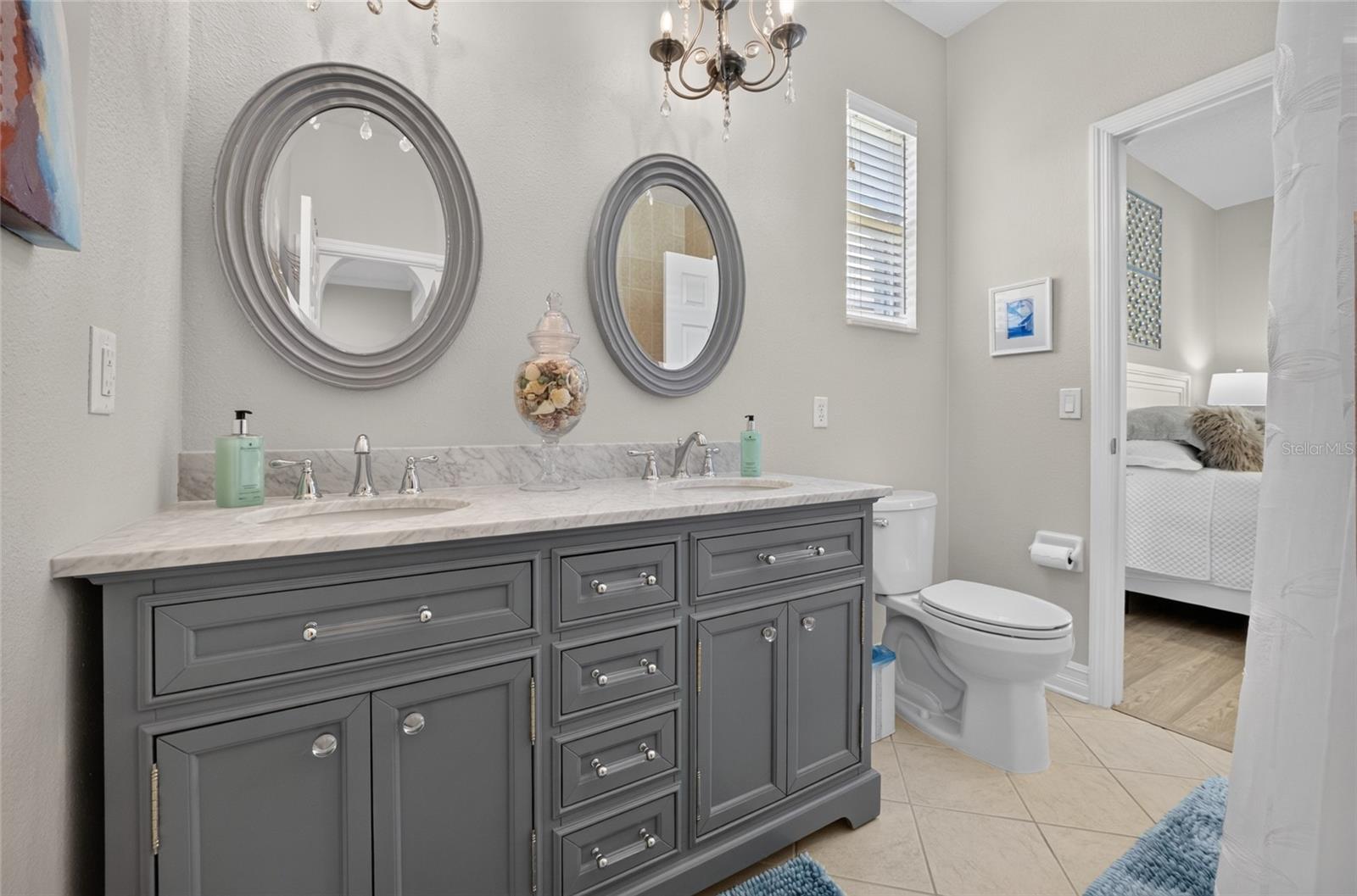 SIGNATURE LAKES/INDEPENDENCE - Residential