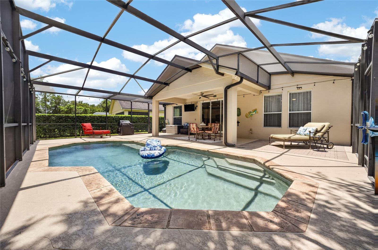 SIGNATURE LAKES/INDEPENDENCE - Residential