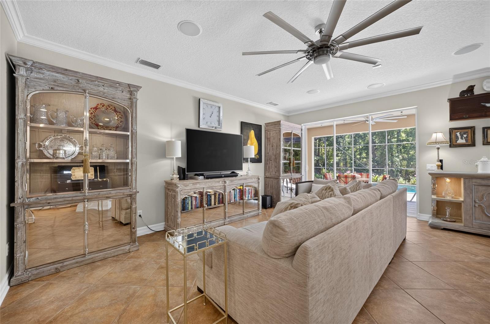SIGNATURE LAKES/INDEPENDENCE - Residential