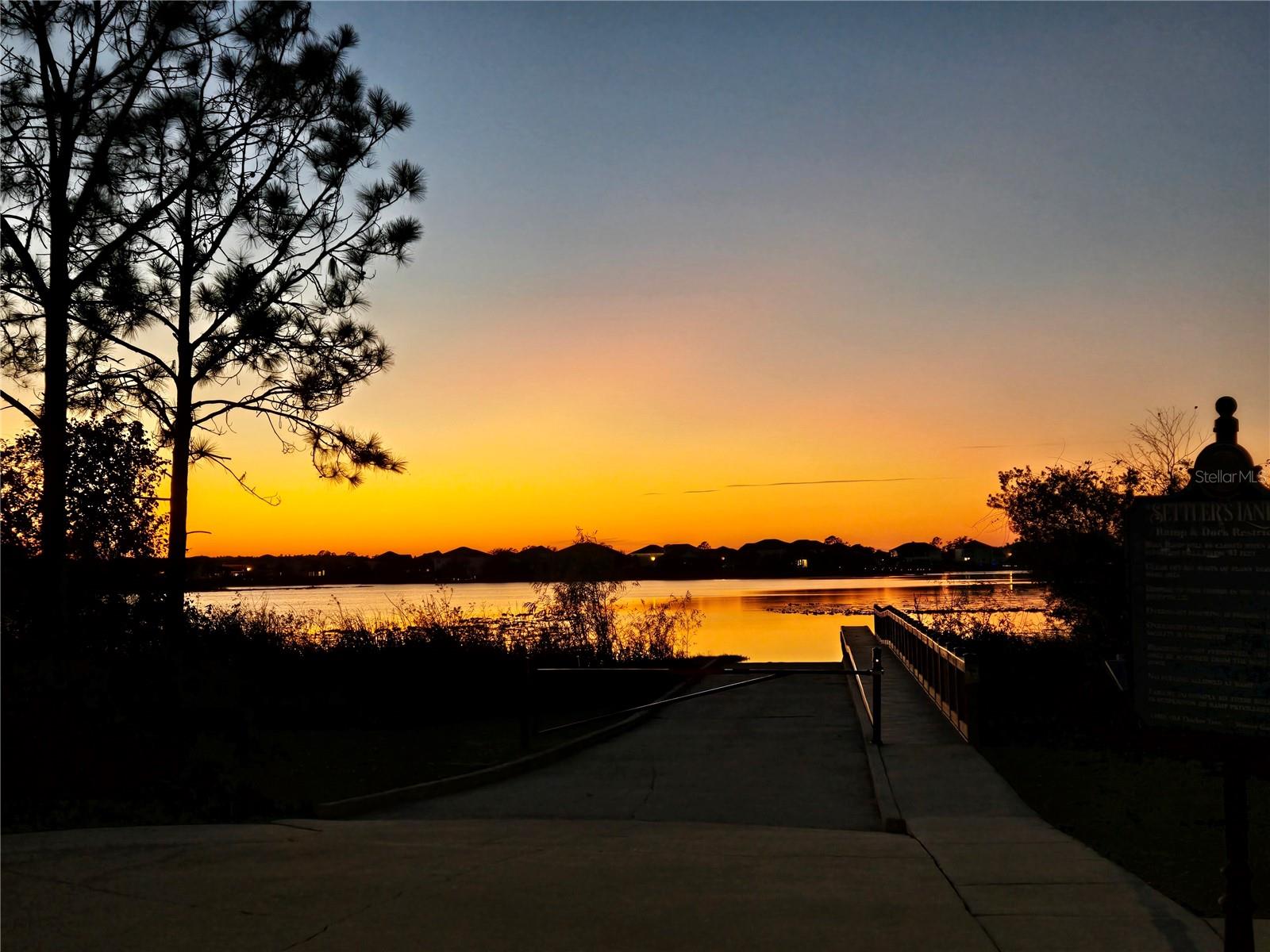 SIGNATURE LAKES/INDEPENDENCE - Residential
