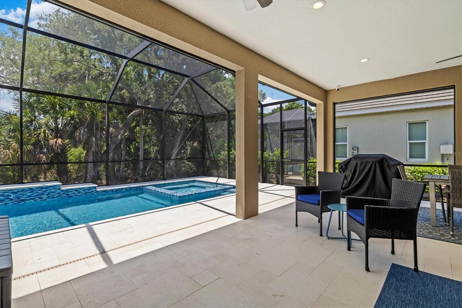GRAND PALM - Residential