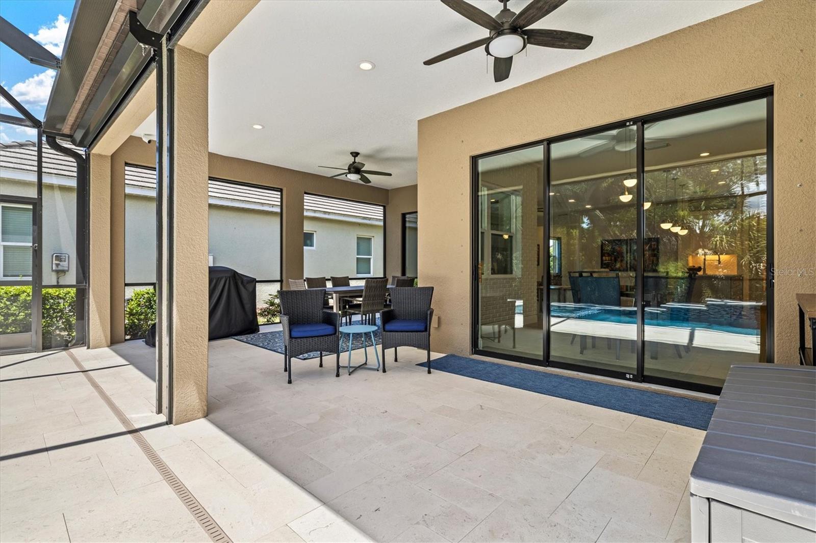 GRAND PALM - Residential