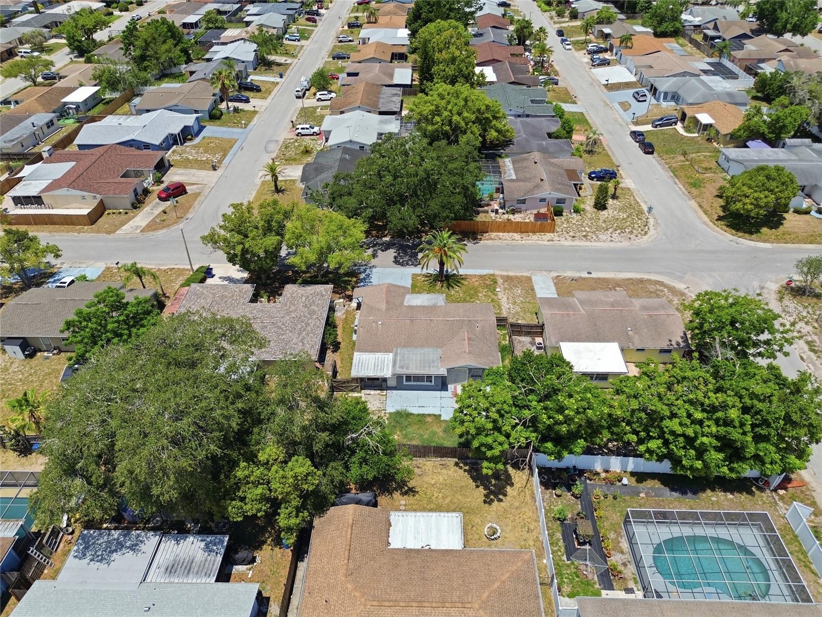 REGENCY PARK - Residential
