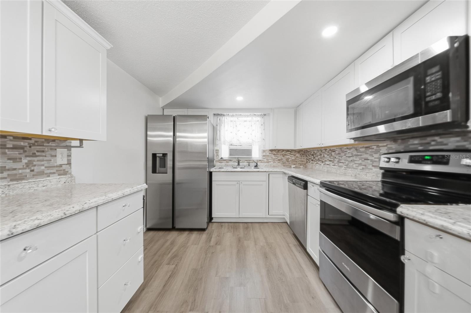 REGENCY PARK - Residential