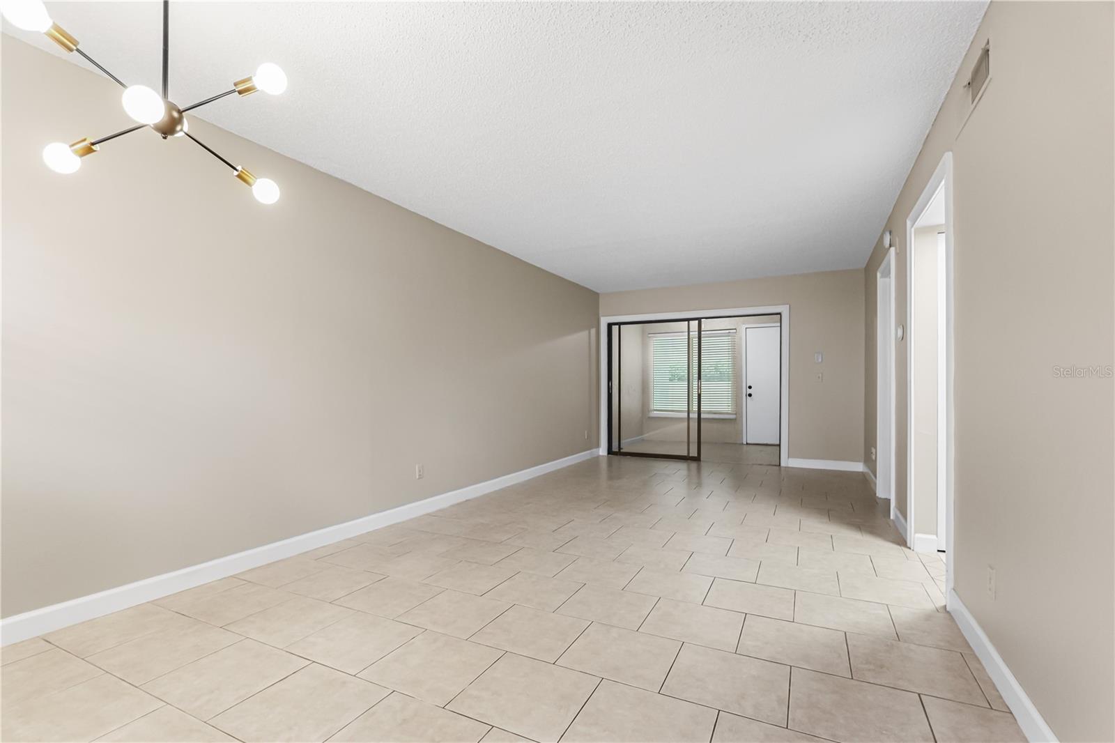 IMPERIAL OAKS CONDO - Residential