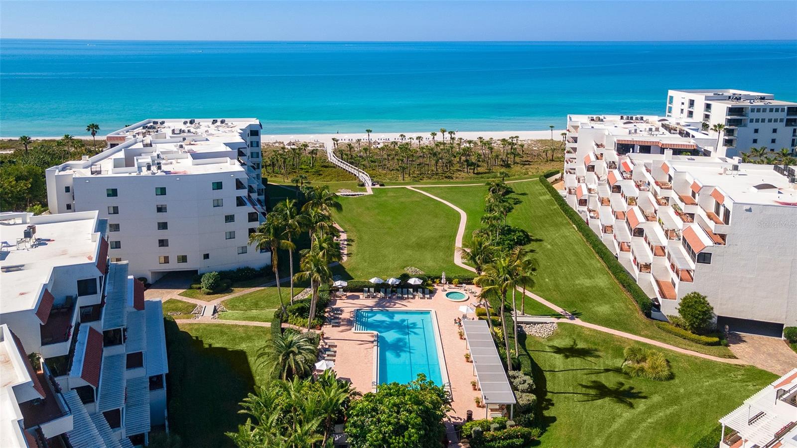 PLAYERS CLUB III - Residential
