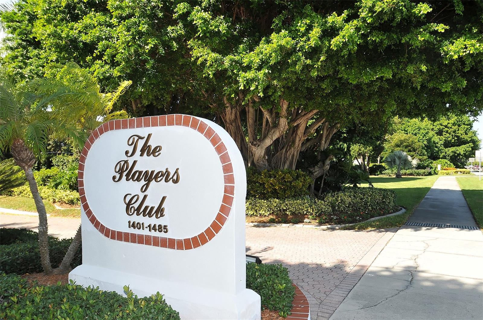 PLAYERS CLUB III - Residential