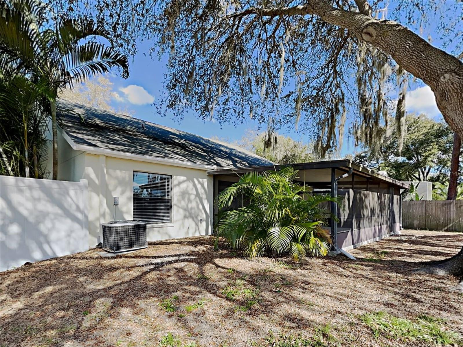 PINE TR AT SUMMERFIELD UNIT - Residential